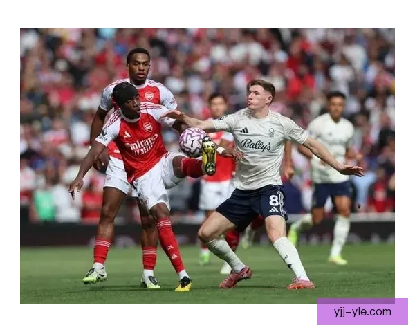 马杜埃凯闪耀枪手四球胜利兹联